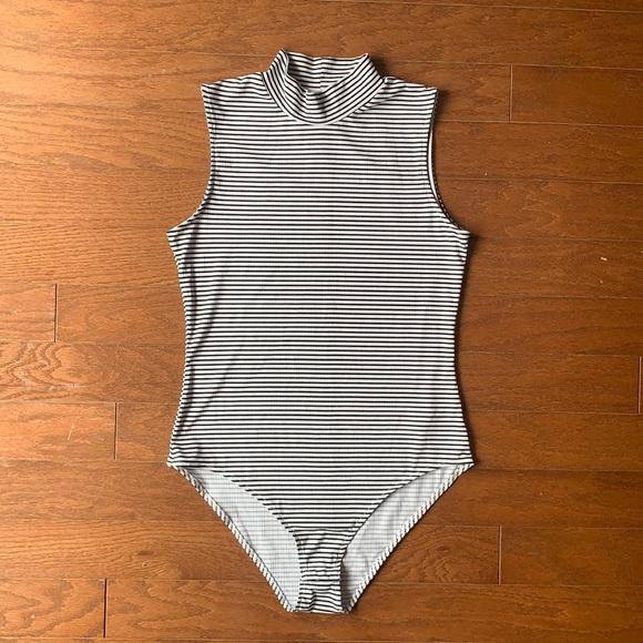H&M Tops - H&M | Black & White Striped Mock Neck Bodysuit M